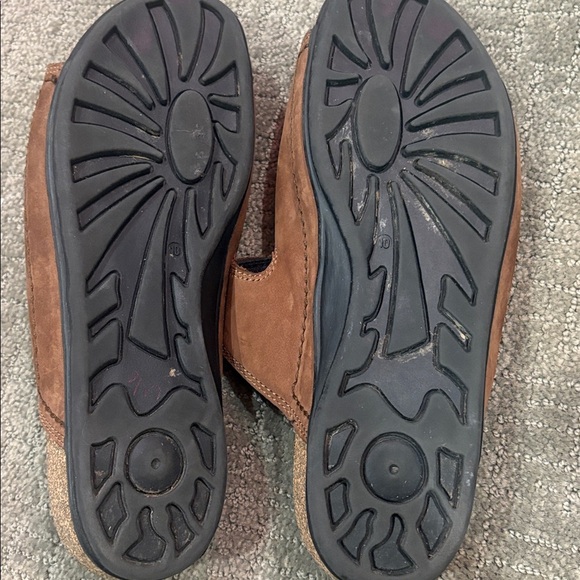 NaturalizerWomen’s Brown Triple Velcro Strapped Wedge Leather Sandals Size 10 - Picture 2 of 3